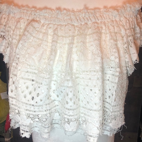 Bishop Young off The Shoulder Top - Picture 1 of 3